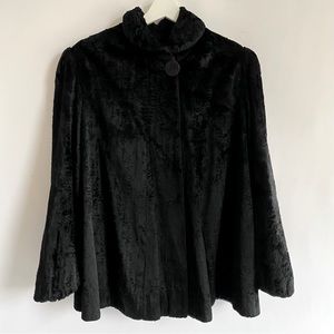 Women’s Vintage 1950’s Faux Fur Jacket Medium